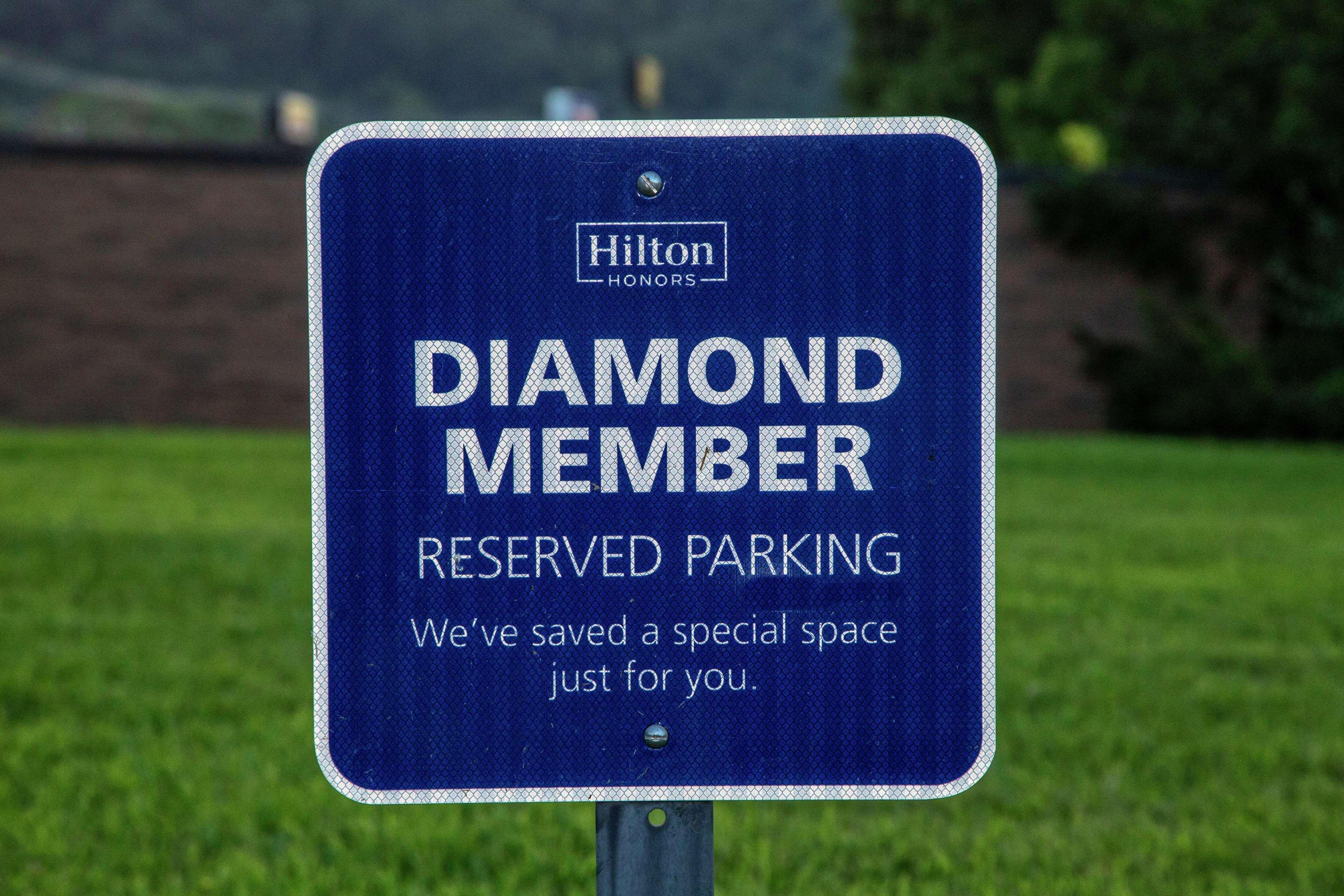 Hampton Inn Ashland Buitenkant foto