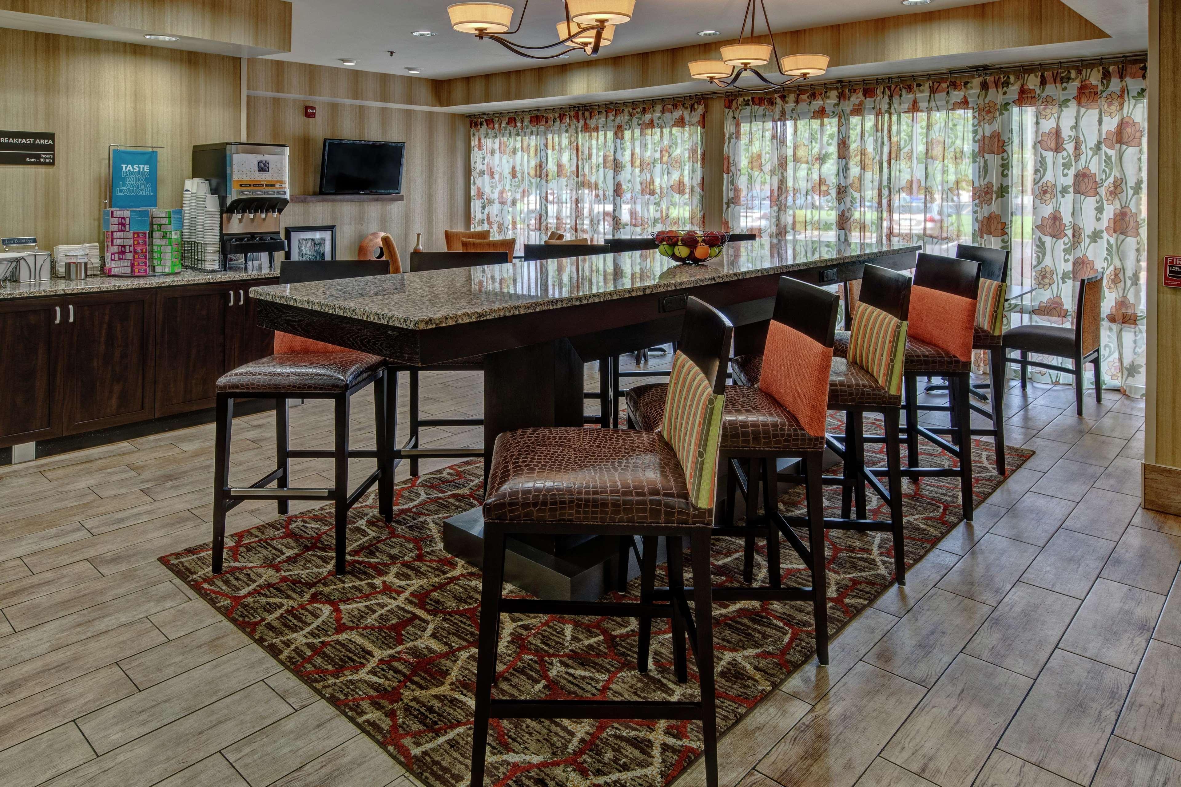 Hampton Inn Ashland Buitenkant foto