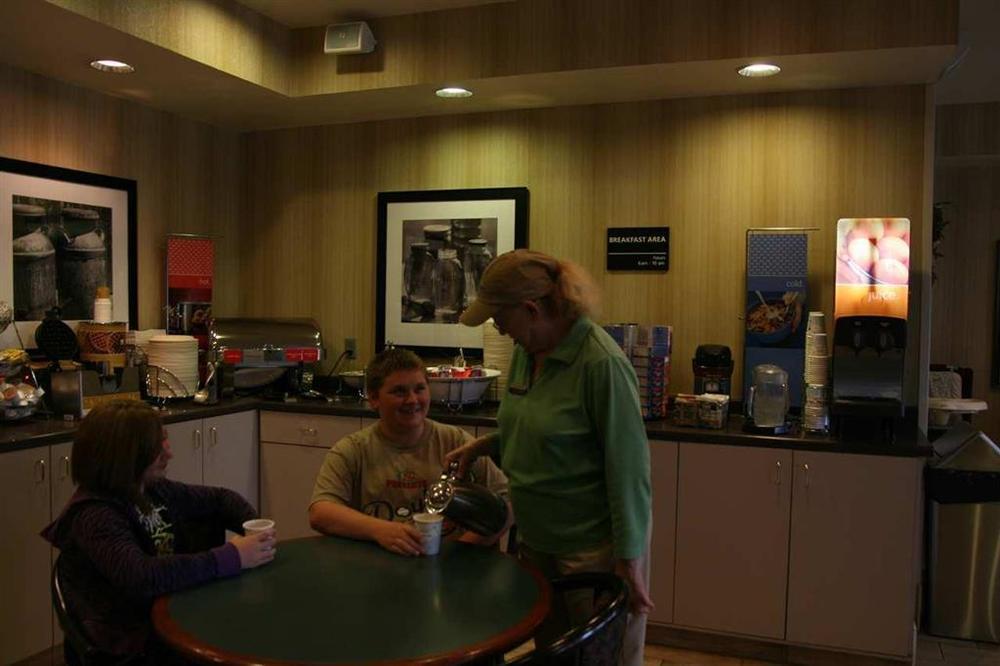 Hampton Inn Ashland Buitenkant foto
